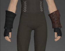 Common Makai Vanguard's Fingerless Gloves front.png