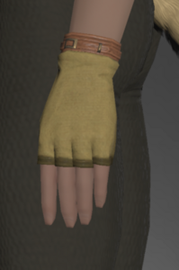 Qarn Halfgloves side.png