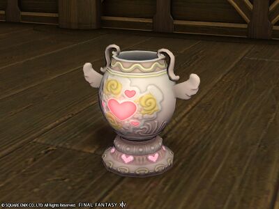 Authentic paramour vase img1.jpg