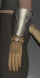 Steel Vambraces side.png