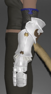 Valor Gauntlets side.png