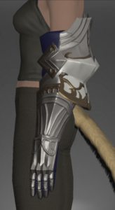 Creed Gauntlets side.png