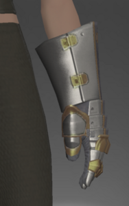 Heavy Steel Gauntlets front.png