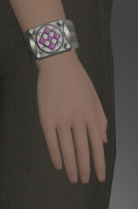 Amethyst Bracelet side.png